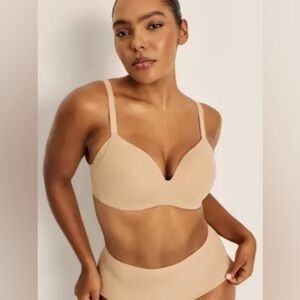 Knix Wingwoman contour bra wire free women’s‎ size 8 XXL tan nude basics
